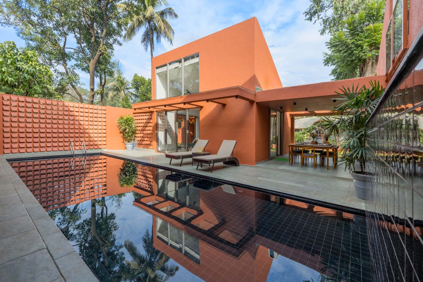 4-BHK SEACOSTA LONAVALA